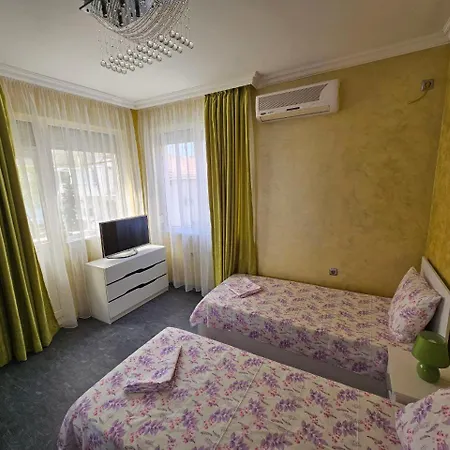 елинор Appartement Pomorie