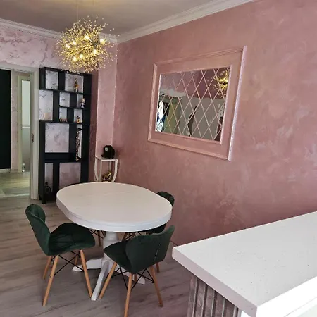 елинор Appartement *